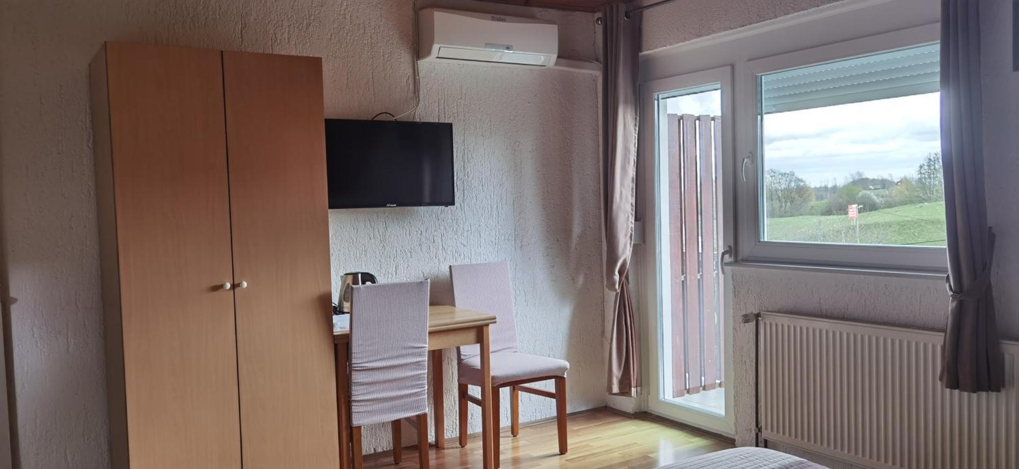 Hotel House Viktoria Selište Drežničko Zewnętrze zdjęcie
