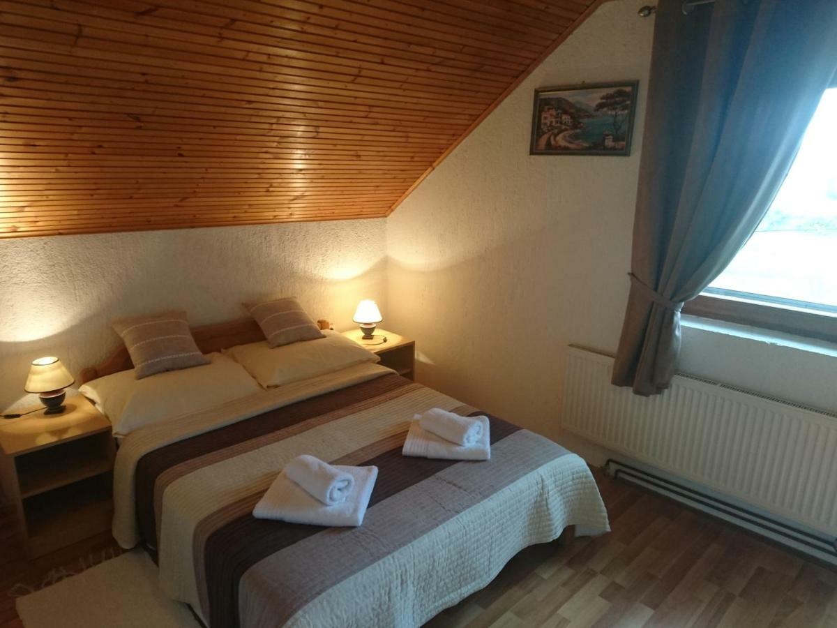 Hotel House Viktoria Selište Drežničko Zewnętrze zdjęcie
