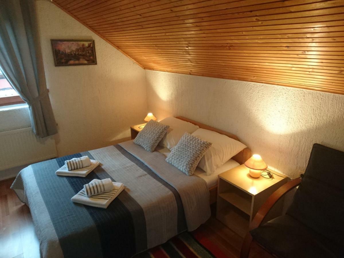 Hotel House Viktoria Selište Drežničko Zewnętrze zdjęcie