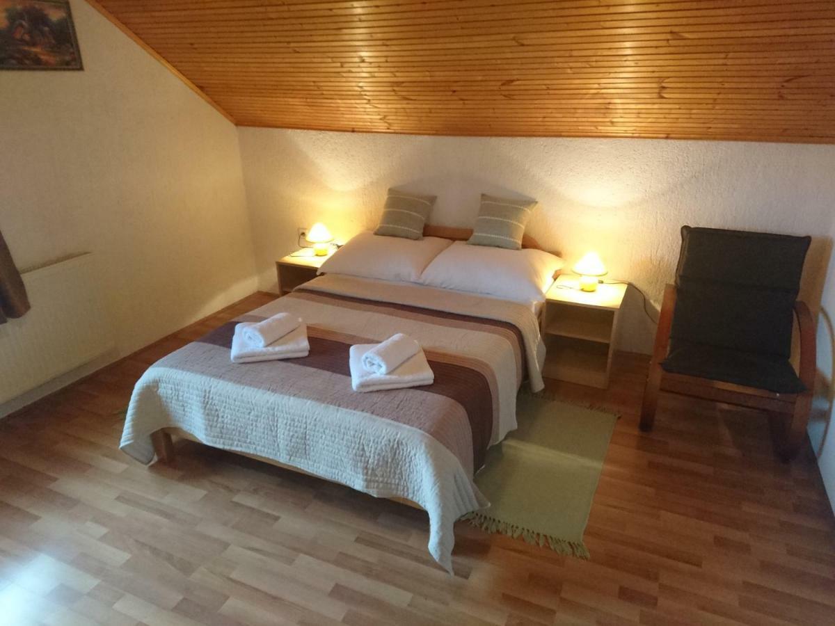 Hotel House Viktoria Selište Drežničko Zewnętrze zdjęcie